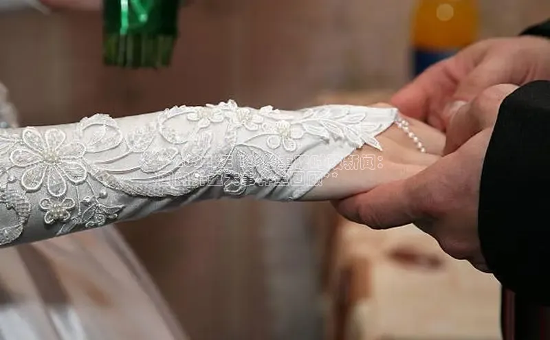 悟空体育平台登录入口手机版下载百度智能门户**2024 年 10 月重磅时政新闻：
国内外重大事件全回顾**